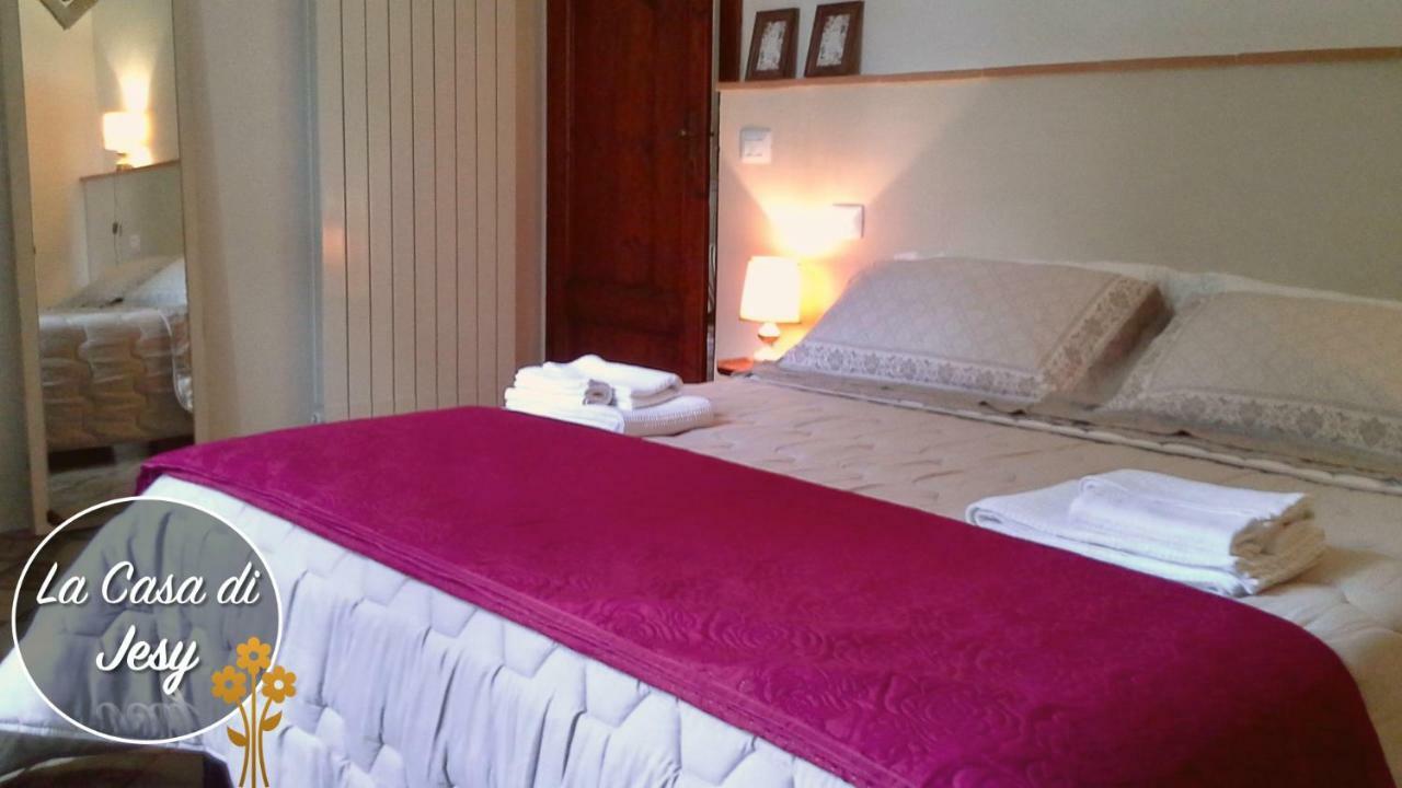 La Casa Di Jesy Villa Lucca Eksteriør bilde
